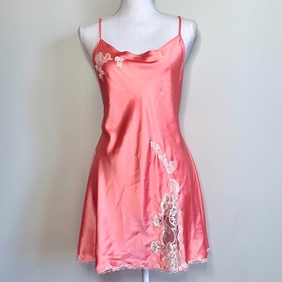Victoria’s Secret Princess Peach Satin & Lace Slip - Picture 1 of 4